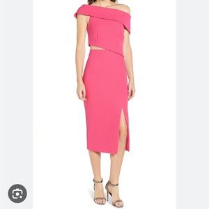 Elliatt Serpentine Dress - Pink